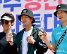 '엄지 척'