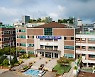 '갑질에 수행기사 파혼' 인천 서구의회의장, 결국 사퇴