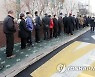 “일할 사람 없다”...늙고 쪼그라든 한국, 외국서도 경고나서