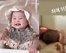 김영희♥윤승열 딸, '치명적인 귀여움' 동글동글 뒤통수…엄마도 심쿵해