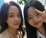 황정음, 다 큰 딸 향해 '하트 뿜뿜' 애정.."pretty mom"