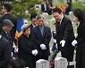 尹, 현충일 보훈 행보...“대한민국 자유,  피묻은 전투복 위에서 시작”