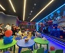 ‘무서웠던’ 아이 친구 생일파티 초대…다녀보니 엄마들 만남은 비슷[다른 삶]