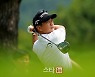 [포토] 강윤석 '시선은 타구 방향'