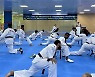 무주서 해외 태권도 지도자 초청 연수 열려