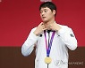 AG 금메달 목에 건 오상욱