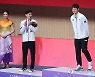 오상욱 축하해주는 구본길