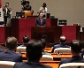 [사설] 국민의힘, 법원 판단 존중하고 타협의 길로 나서야