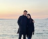진태현♥︎박시은, 시애틀서 전한 추석 인사 "말도 안되는 세상, 버텨보자"