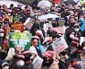 홍콩ELS 피해자들, '은행들은 원금 전액 모두 배상하라'