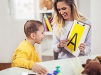 화제 카페 이미지