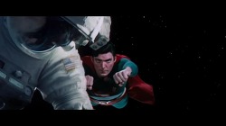 영화 '그래비티(Gravity)'에 슈퍼맨(Superman)이 등장한다면? - 그래비티 패러디(GRAVITY - Exclusive Alternate Scene / Redefines Entire Movie) 영상